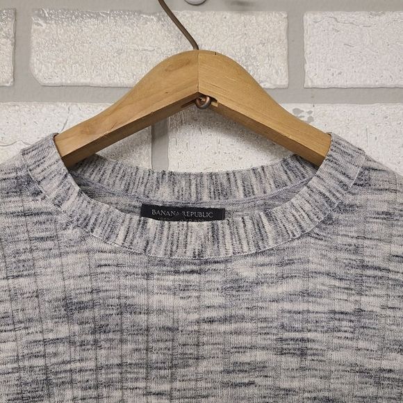 Banana Republic Gray Long Sleeve Wool Top XS - Picture 2 of 6